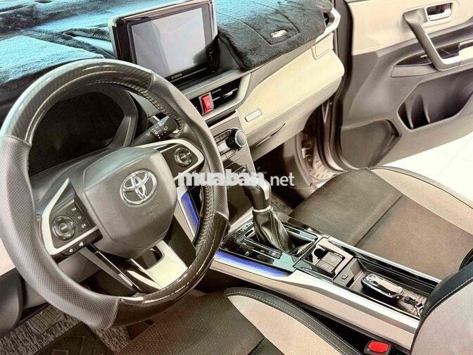 Toyota Veloz Cross 2023 Bạc 59.000km