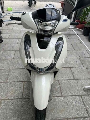 Honda SH 150cc Trắng 12829 km