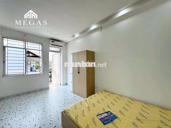 💰CHDV BAN CÔNG tại NGÃ 4 BỐN XÃ thuận tiện di chuyển TRỐNG SẴN 30m2