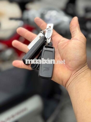 vision cao cấp ( hỗ trợ trả góp bao nợ xấu )