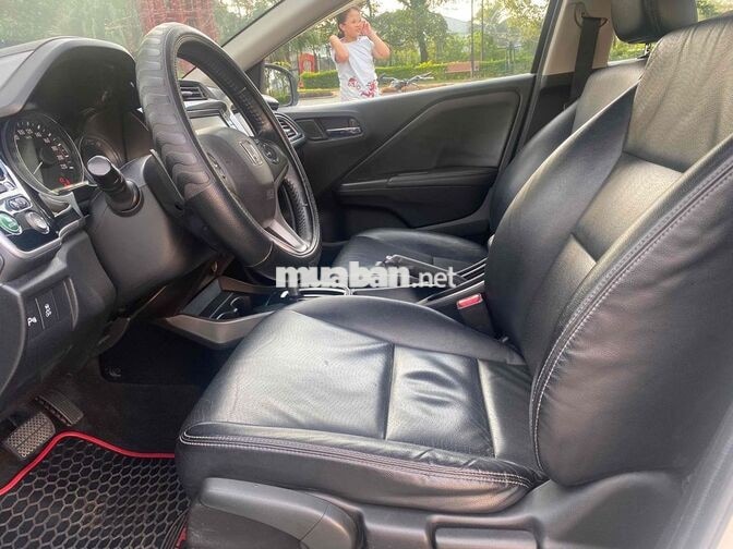 Honda City Top 2018 Trắng 82000 km