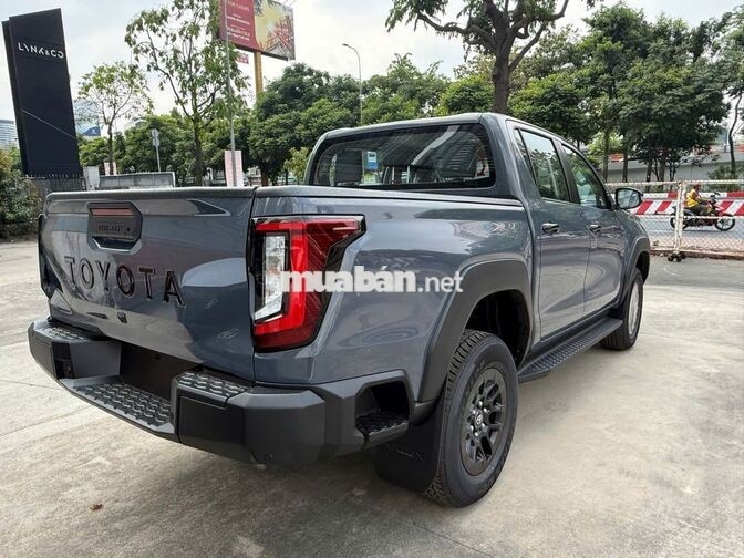 🛑TOYOTA HILUX Dầu 2.8L TỰ ĐỘNG✅CÓ ƯU ĐÃI LỚN THÁNG