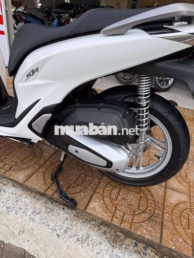 Honda SH 125 CBS 2024 Trắng 2000 km