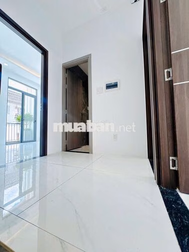 Nhà nở hậu quận 6 Phạm Văn Chí - 4x11m sổ hồng 2025 - Nhà đẹp mới 99%