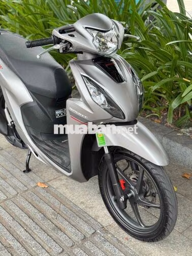 Vision 2026 Đặc Biệt Bánh Lớn Bạc Đen 600km