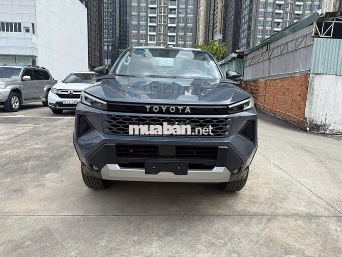 🛑TOYOTA HILUX Dầu 2.8L TỰ ĐỘNG✅CÓ ƯU ĐÃI LỚN THÁNG