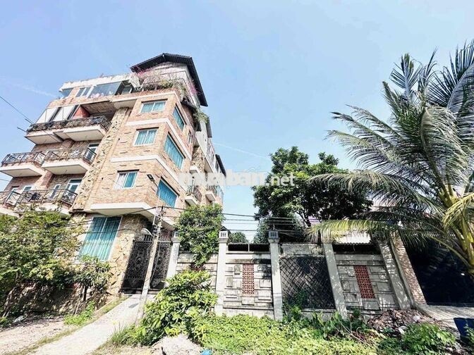 ngộp bank bán nhanh biệt thự góc 220m2 giá giảm sâu