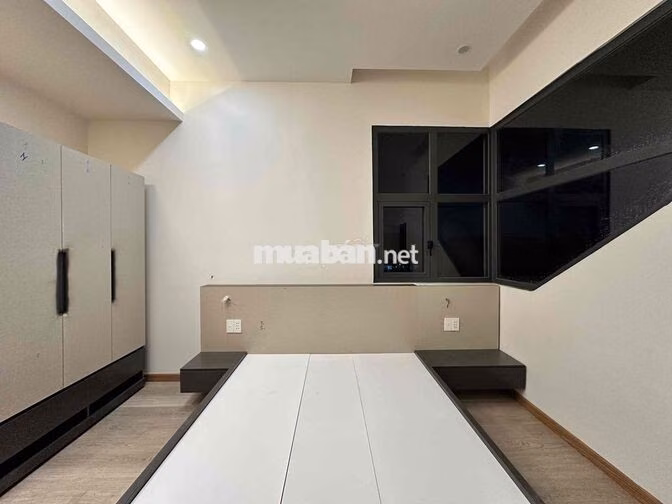 CHÍNH CHỦ CHO THUÊ - STUDIO PENTHOUSE - NỘI THẤT MỚI - BẾP TÁCH BIỆT