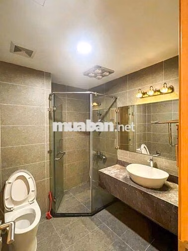 FLC 265 Cầu Giấy – 125m² 3PN Tầng Cao View Thoáng Full Đồ – 21,5 triệu