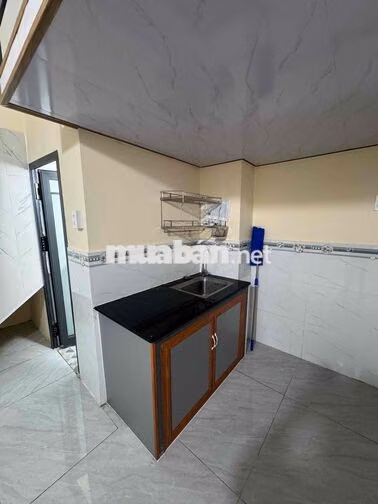 Phòng 16m2 đầy đủ nội thất 2tr5