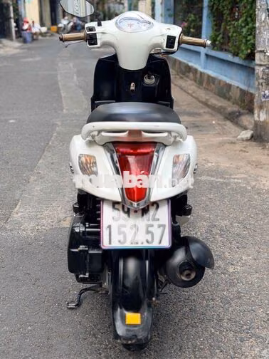 Yamaha Nozza FI Trắng Xăng