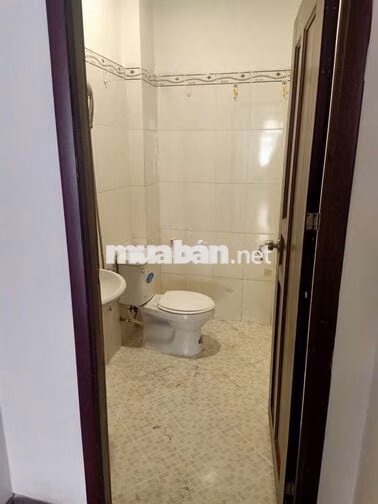 Cho Thuê Nhà Mặt Tiền Lê Minh Xuân, Gần Chợ Tân Bình - 5x15 - 1T 1L