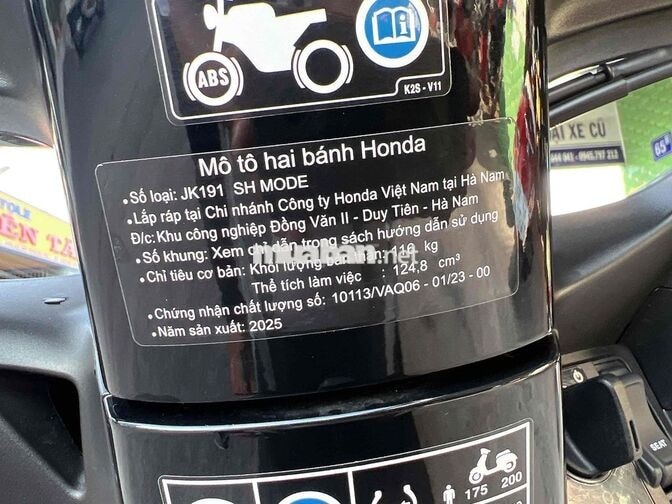 Honda SH Mode ABS 2025 Xám xi măng 2000 km