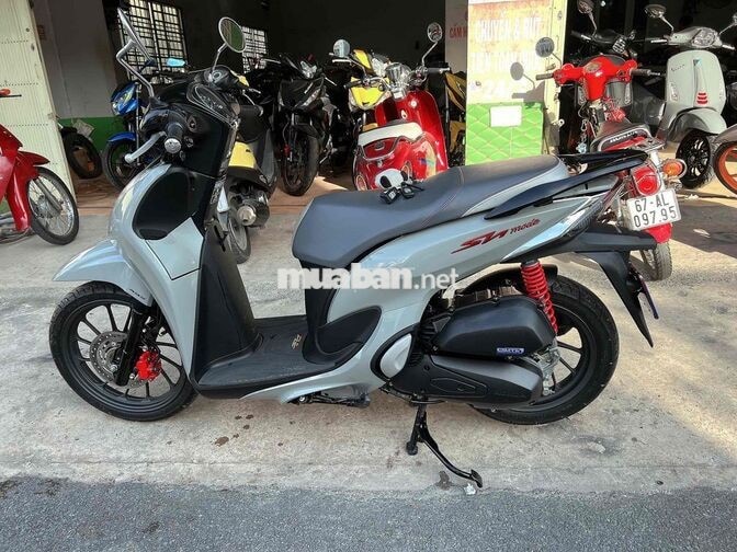 Honda SH Mode ABS 2025 Xám xi măng 2000 km