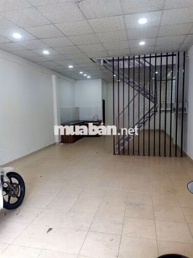 Cho Thuê Nhà Mặt Tiền Lê Minh Xuân, Gần Chợ Tân Bình - 5x15 - 1T 1L