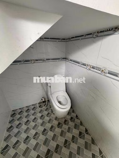 Phòng 16m2 đầy đủ nội thất 2tr5