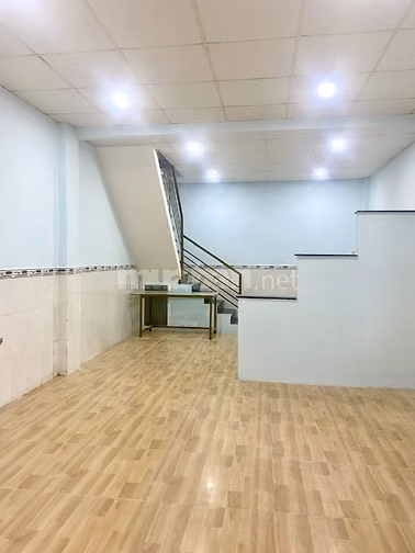 CHO THUÊ NHÀ Ở NGUYÊN CĂN, HOẶC LÀM VĂN PHÒNG CTY NHỎ