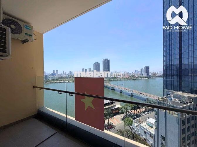 Cho Thuê "𝐇𝐈𝐋𝐓𝐎𝐍"    2️⃣PN - View Sông  🛏️ 2️⃣PN 🛁 2️⃣WC 🛋️ Nhà Hoàn Full Nội