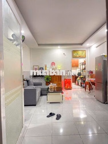 HXH MIẾU BÌNH ĐÔNG GIÁP TÂN PHÚ GẦN NGÃ TƯ BỐN XÃ – 2 TẦNG 4,35T TL