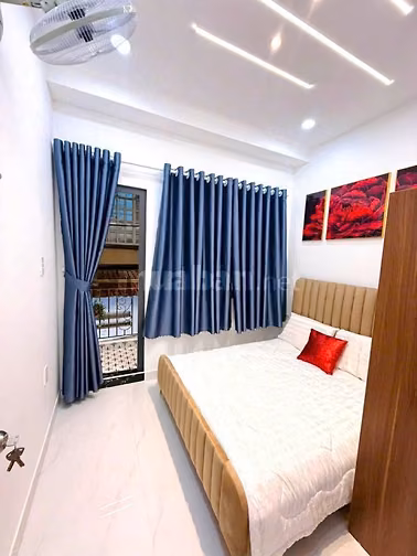 Bán nhà nhỏ xinh mới đẹp. Full Nội Thất. Đường Bùi Quang Là, P12, GV