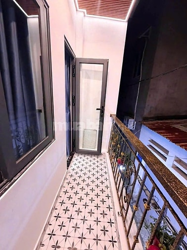 Bán nhà nhỏ xinh mới đẹp. Full Nội Thất. Đường Bùi Quang Là, P12, GV