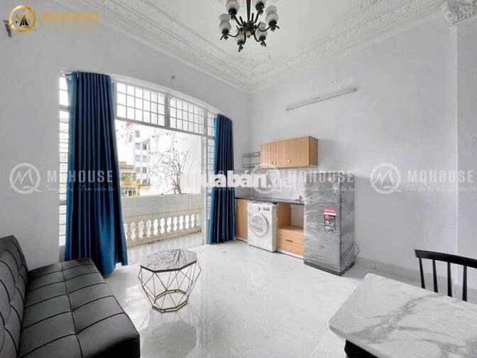 1 PHÒNG NGỦ BAN CÔNG RỘNG ĐẦY ĐỦ NỘI THẤT NGAY TẠI ETOWN CỘNG HOÀ