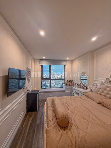 BÁN GẤP CĂN HỘ HÀ ĐÔ Q10 – TẦNG CAO VIEW THÀNH PHỐ. FULL NỘI THẤT