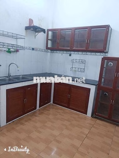 nhà gần ngã 5 vĩnh Lộc.1 phòng ngủ 