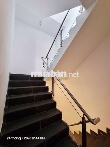 TÒA NHÀ ĐƯỜNG 3/2 Q.10 , DT 1000M2 : NGANG 7M , TÒA NHÀ MỚI VÀ ĐẸP