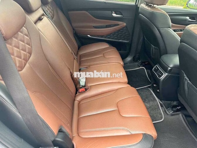Hyundai SantaFe 2.2D HTRAC Trắng 7 chỗ Tự động