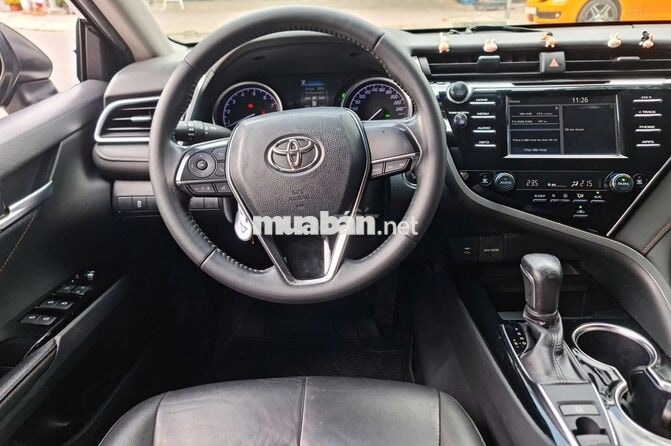 Bán Toyota Camry 2.0G sx 2019 Nhập Thái Lan Xe đẹp