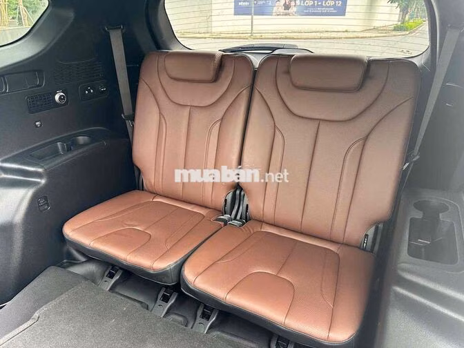 Hyundai SantaFe 2.2D HTRAC Trắng 7 chỗ Tự động