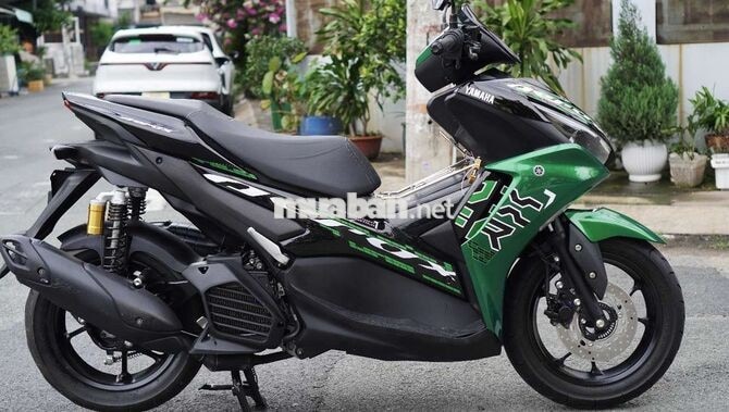 Yamaha NVX 155 V2 ABS 2022 Đen Xanh Lục Bảo 19k