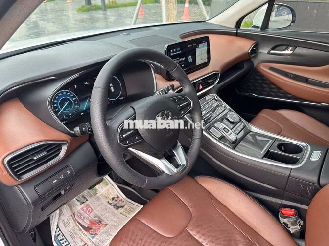 Hyundai SantaFe 2.2D HTRAC Trắng 7 chỗ Tự động