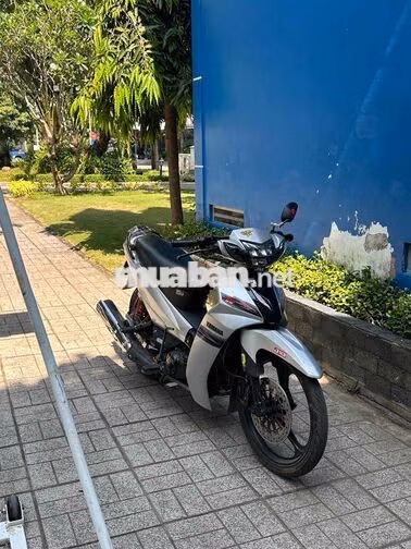 Yamaha Sirius 110 2007 Bạc 4000 km