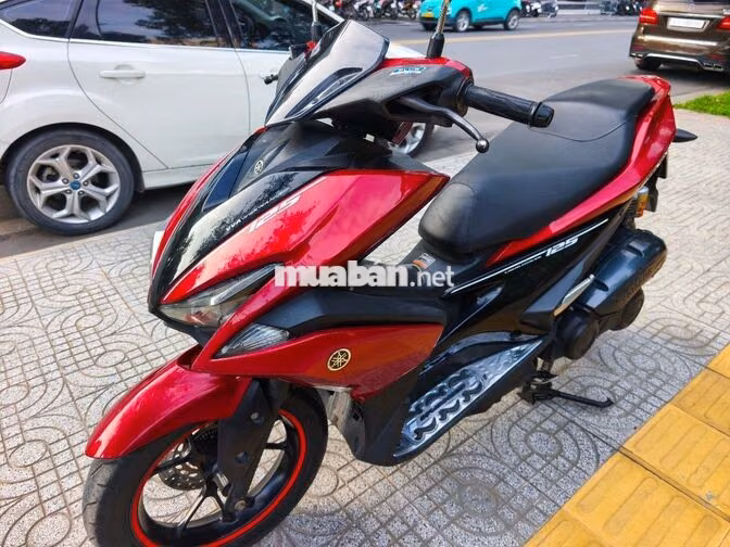 Yamaha NVX 125 2017 màu Đỏ bstp chín chủ 