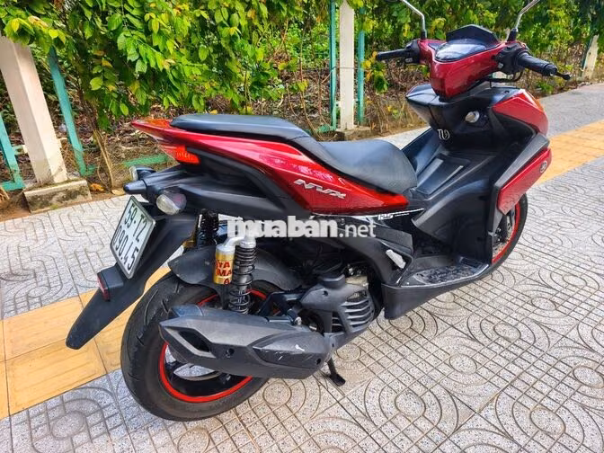 Yamaha NVX 125 2017 màu Đỏ bstp chín chủ 