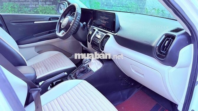 Kia Sonet 2022 Trắng 4 vạn