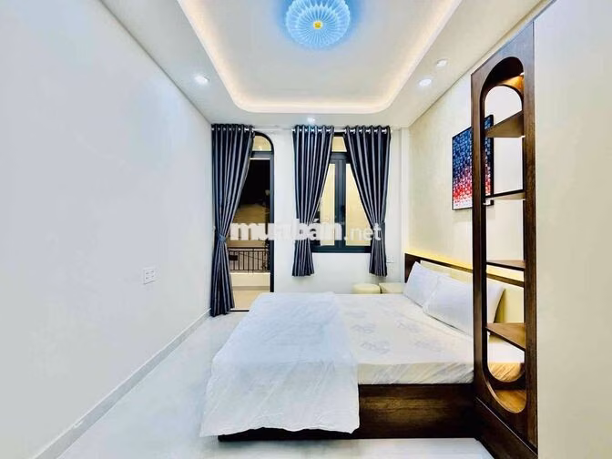 NHÀ ĐẸP NGAY ĐẦU KHU PHAN XÍCH LONG - 15M RA HẺM XE HƠI
