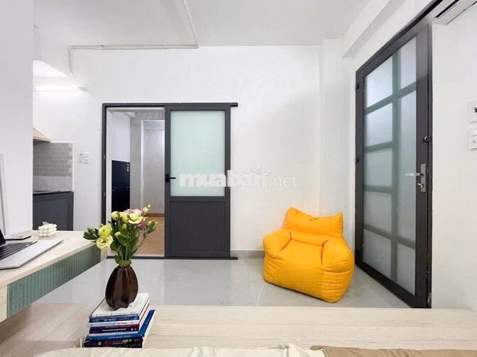 STUDIO FULL NỘI THẤT MỚI KENG NGAY DƯƠNG QUẢNG HÀM 