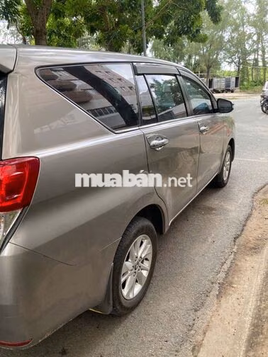 Toyota Innova 2016 Nâu 165.000 km