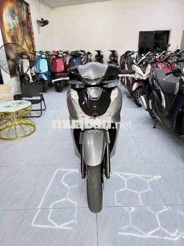 SH 125 Abs date 2026 odo 456km