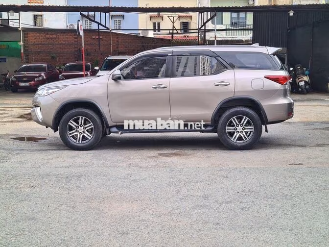 TOYOTA FORTUNER 2019 TỰ ĐỘNG MÁY DẦU CHẤT XE ZIN