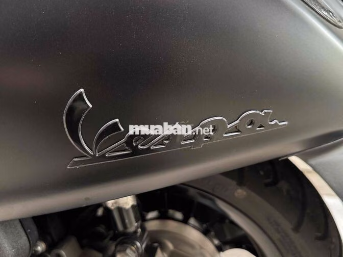 Piaggio Vespa Sprint Đen 2022