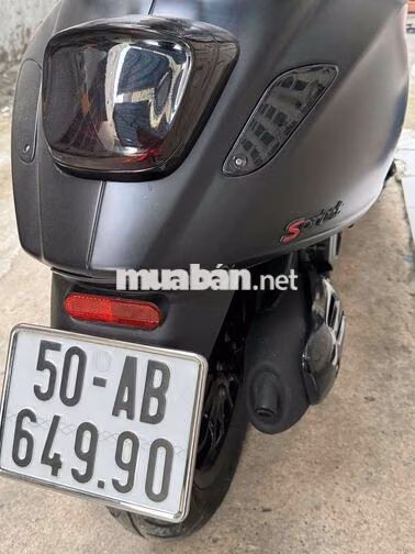 Piaggio Vespa Sprint Đen 2022
