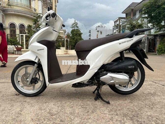 Honda Vision 2017 Trắng