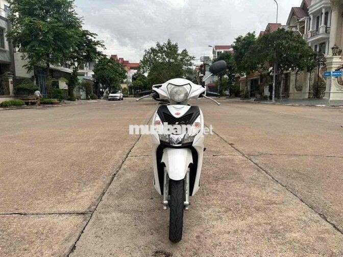 Honda Vision 2017 Trắng