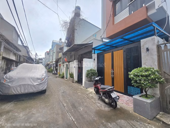 Siêu Phẩm ĐÚc 3 Lầu MỚI- HXH6m Lê trọng tấn-DT 4x17- giá rẻ nhỉnh 8 TỶ