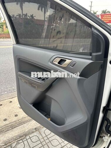 Ford Ranger Wildtrak 3.2 Tự động Dầu 2016 Trắng
