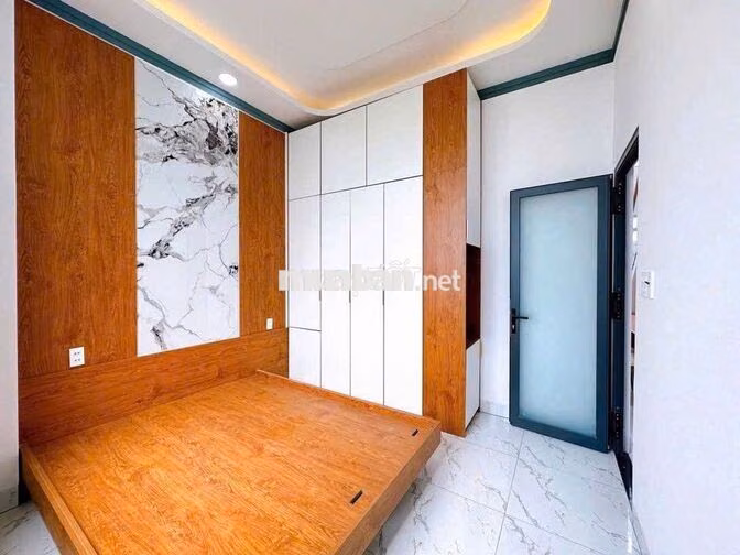 Kẹt tiền nên bán nhà gác lửng gần chợ Thạnh Phú. Giá 1ty450 sang tên